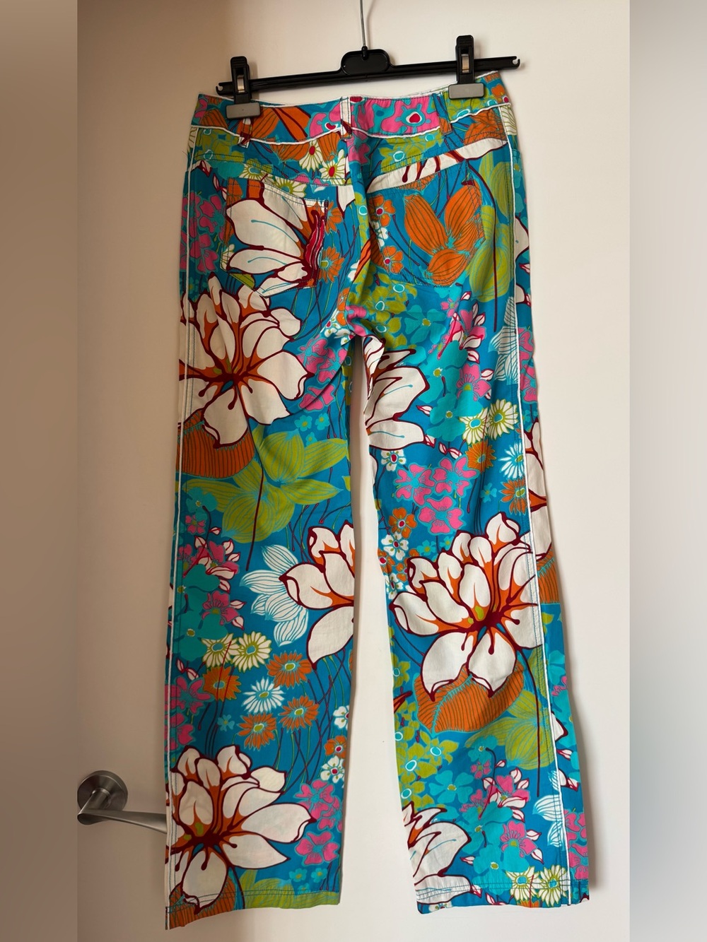 WEEKEND Max Mara Pants - Picture 2 of 5